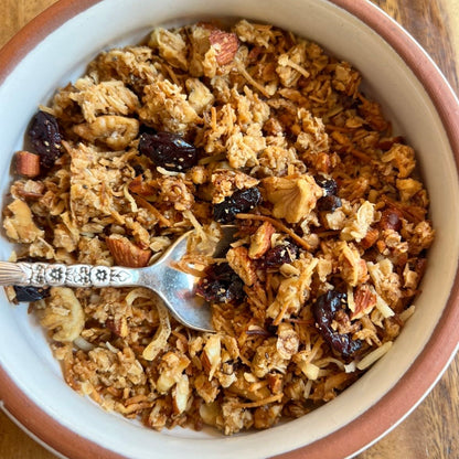 *NEW* Fresh Baked Granola / Granola horneada fresca