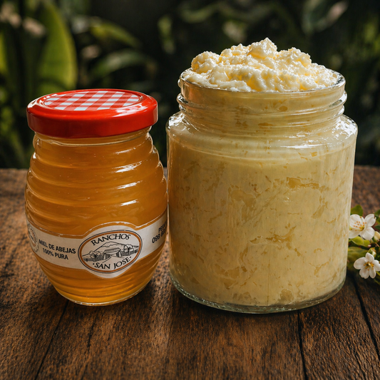 Whipped Honey Butter / Mantequilla Batida con Miel