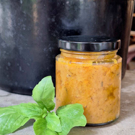 Chipotle Onion Butter Sauce with Pancetta / Salsa de Mantequilla con Cebolla, Chipotle y Panceta