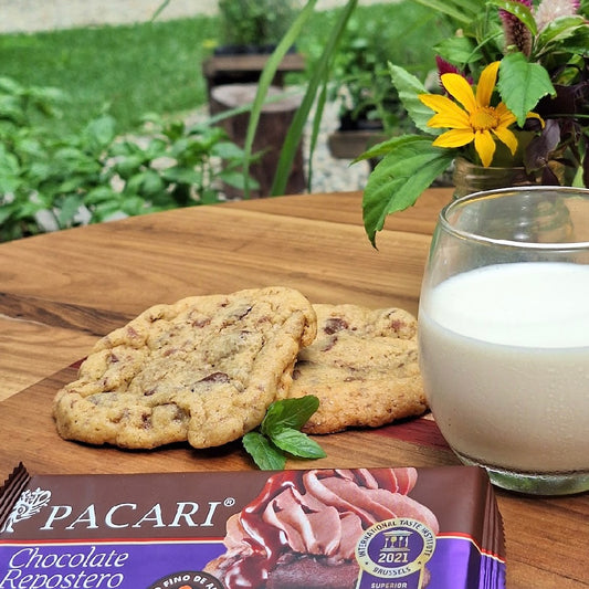 Best Chocolate Chip Cookies / Las Mejores Galletas con Chispas de Chocolate
