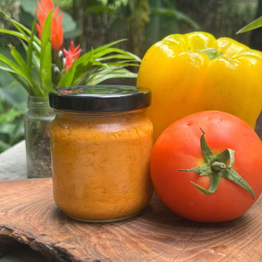 Smoky Spicy Coastal Salsa / Salsa Costeña Ahumada y Picante